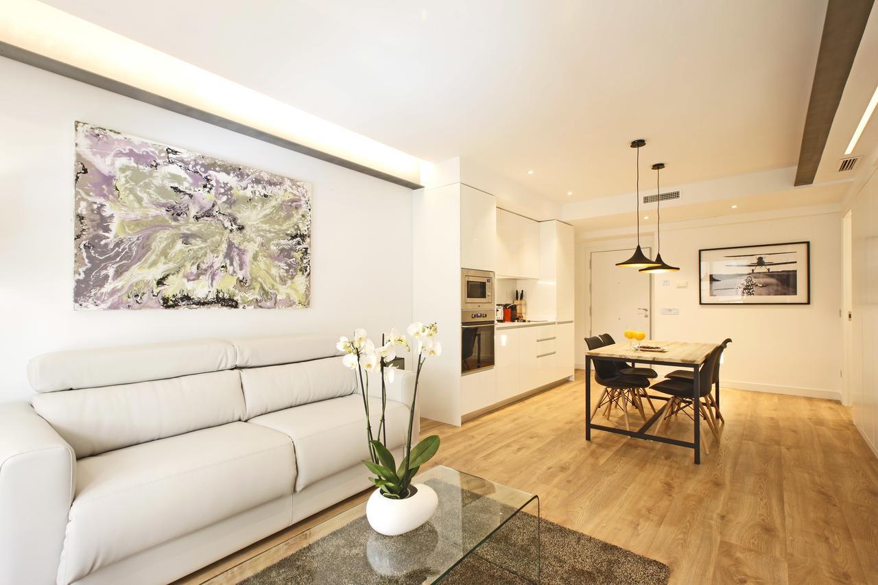 Gran Via Suites Madrid Ngoại thất bức ảnh