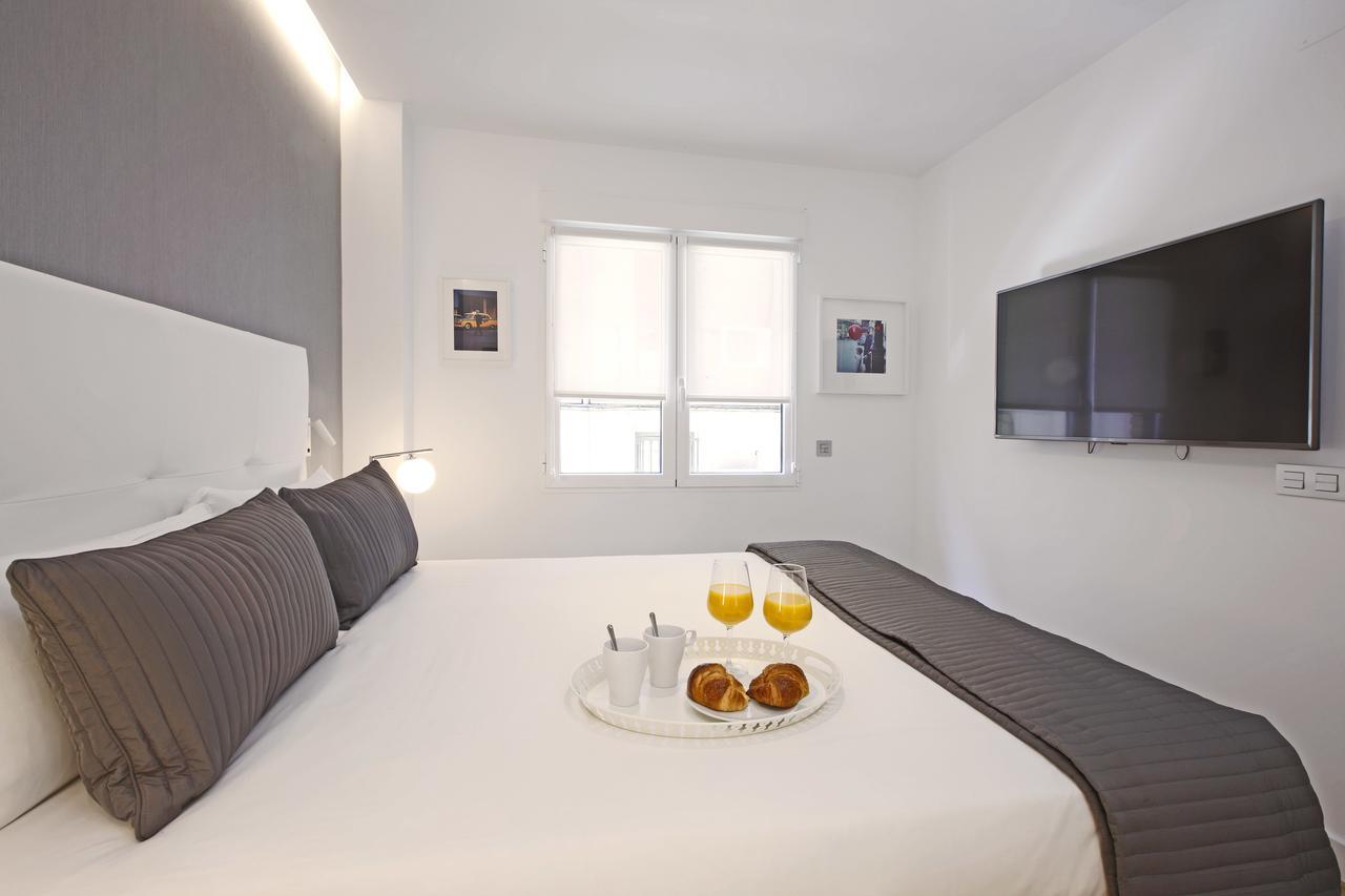 Gran Via Suites Madrid Ngoại thất bức ảnh